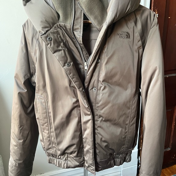 North face Hyvent coat Beautiful Brown cooper color - Picture 5 of 10
